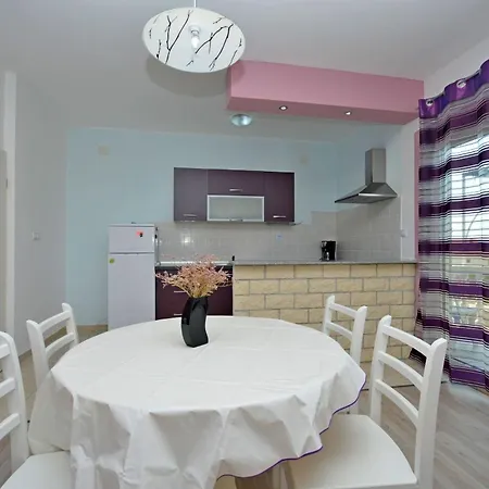 Komfortable, Modern Eingerichtete Apartment Sibenik